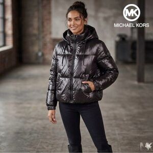 Michael Kors Shiny Hooded Puffer Jacket - M426594A28 - Black - X-LARGE NWT